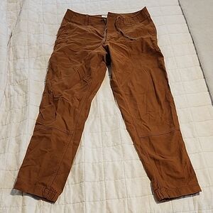 REI Men's Tan Cargo Pants